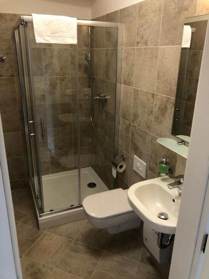 Egrensis Apartments لوكيت المظهر الخارجي الصورة