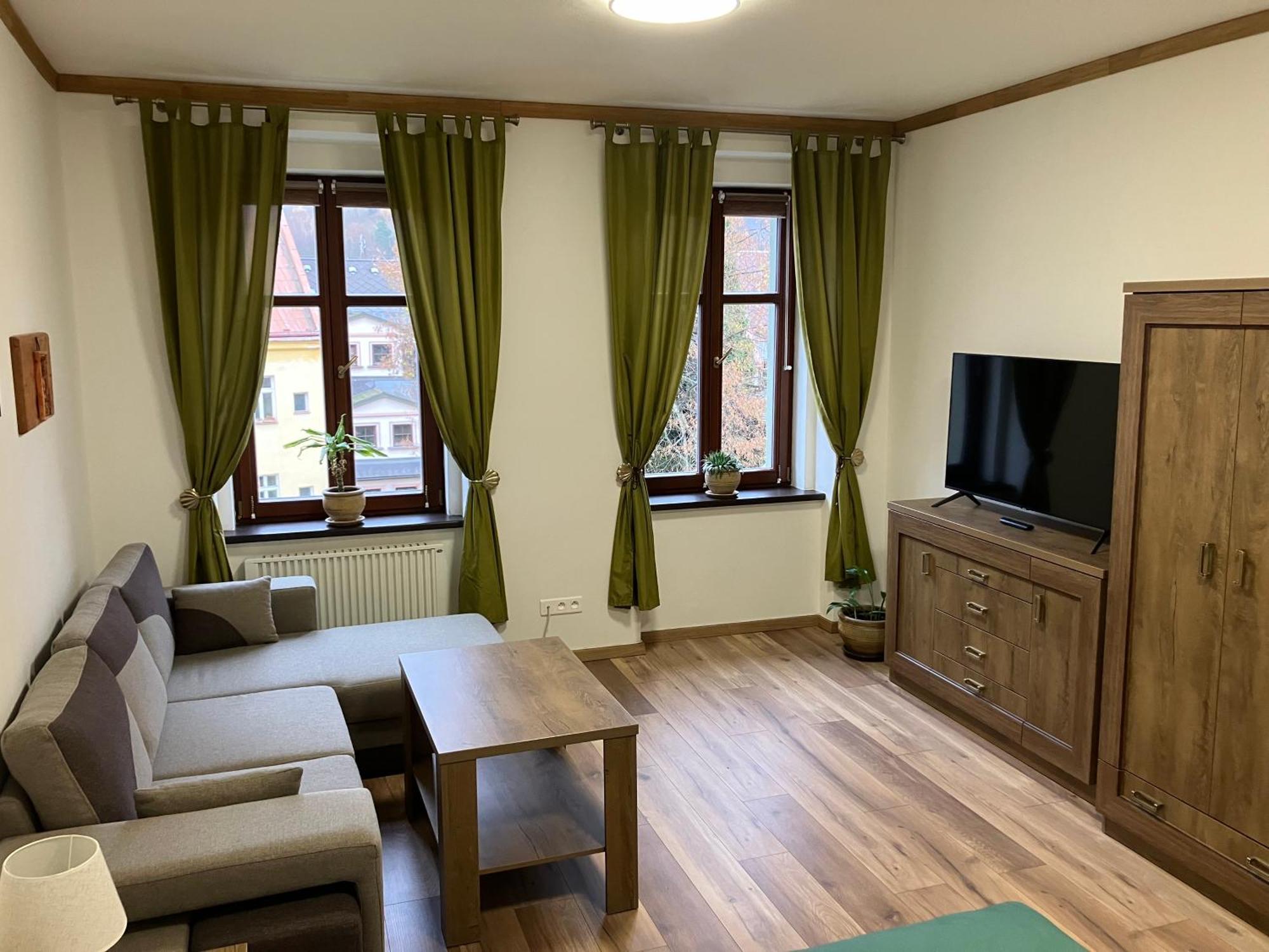 Egrensis Apartments لوكيت المظهر الخارجي الصورة